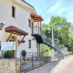 Javier Apartment Turieno